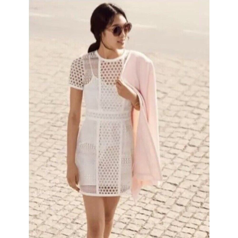 H&M Lace Dress - Picture 2 of 8